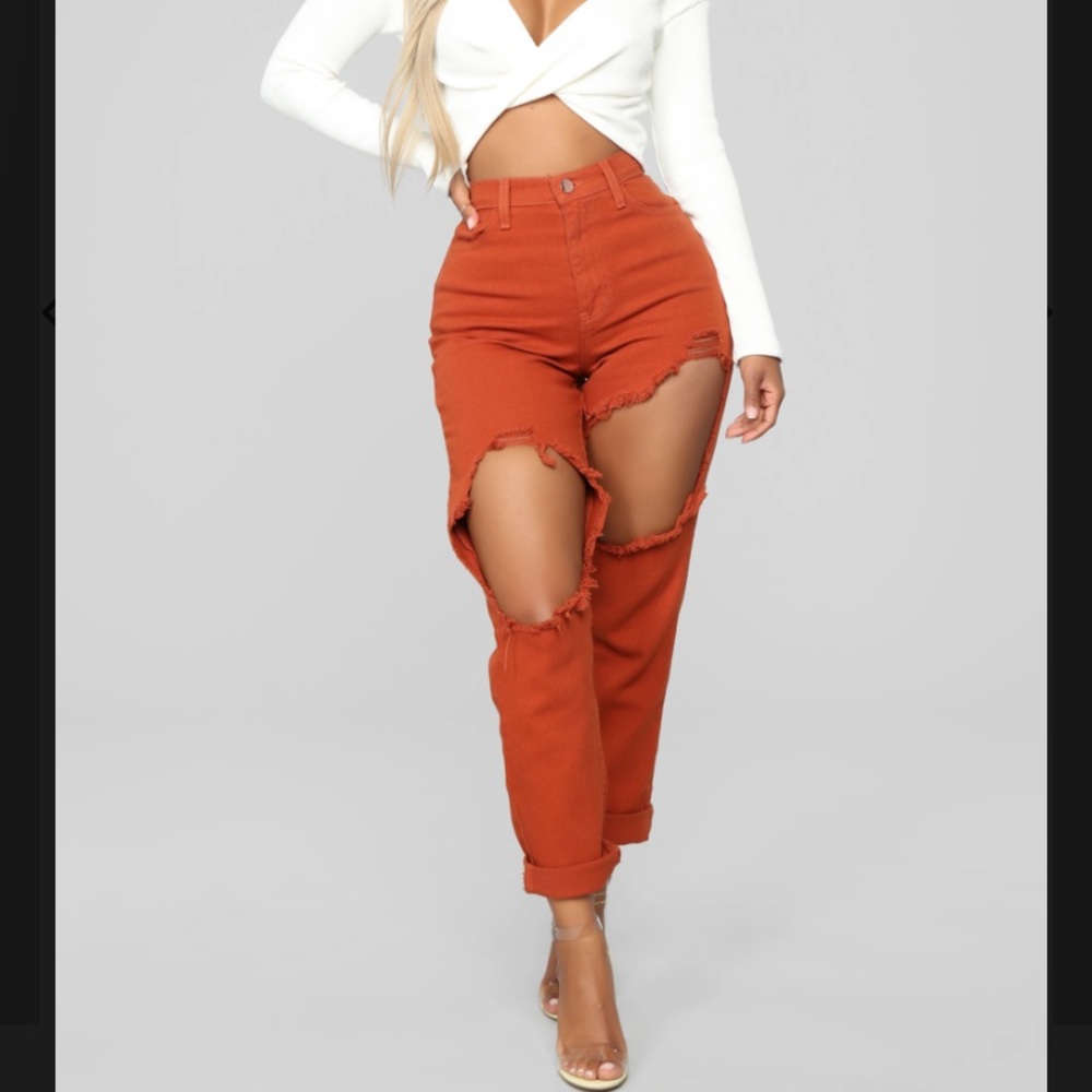 Fashion Nova rust jeans
